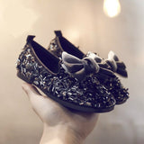 Autumn 2019 New Kids' Leather Shoes with Butterfly Knot Princess Shoes Big Bowknot Girls Flats with Sequins Flat Heel Slip On