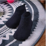 New Kids' Sneakers Knitted Fly Woven Breathable Flexible Wearable Fitness Light Running Shoes Wholesale