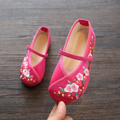 Veowalk Chinese Embroidered Girls Cotton Flat Shoes Comfort Children Canvas Mary Jane Ballet Flats Kids' Embroidery Dance Shoes
